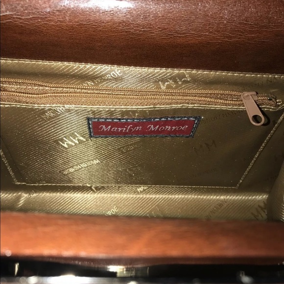 Vintage Marilyn Monroe purse tiger design - Picture 4 of 7